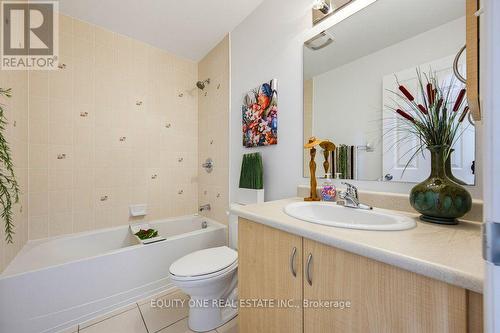 318 Amici Terrace, Ottawa, ON - Indoor Photo Showing Bathroom