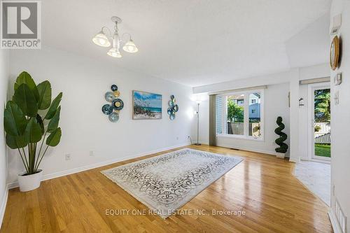 318 Amici Terrace, Ottawa, ON - Indoor