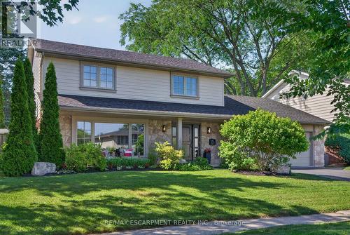Beautiful curb appeal - 4461 Tremineer Avenue, Burlington, ON - Outdoor With Deck Patio Veranda