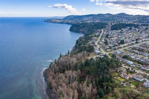 6208 Icarus Dr, Nanaimo, BC 