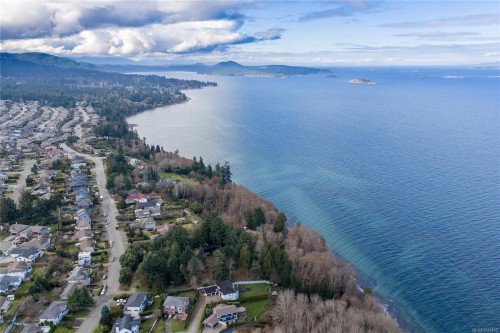 6210 Icarus Dr, Nanaimo, BC 