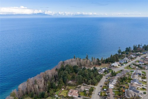6210 Icarus Dr, Nanaimo, BC 