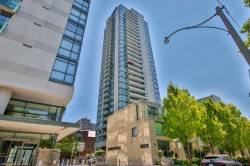 2307-281 Mutual Street  Toronto, ON M4Y 1X6