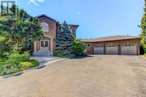 212 BURNS BOULEVARD  King, ON L7B 1C8