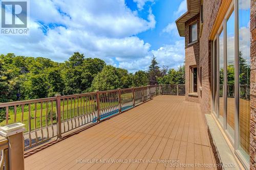 212 Burns Boulevard, King, ON - Outdoor