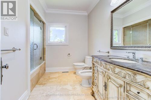 212 Burns Boulevard, King, ON - Indoor Photo Showing Bathroom