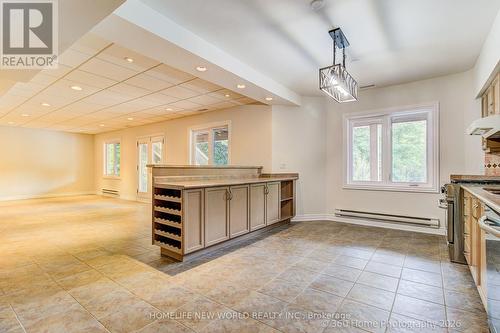 212 Burns Boulevard, King, ON - Indoor