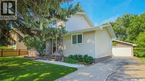 2902 Lacon Street, Regina, SK - Outdoor