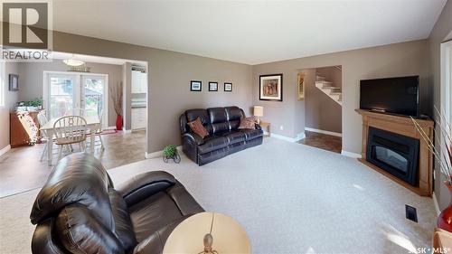 2902 Lacon Street, Regina, SK - Indoor Photo Showing Living Room With Fireplace