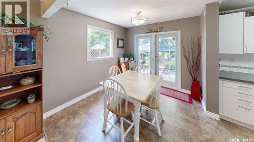 2902 Lacon Street, Regina, SK - Indoor Photo Showing Dining Room