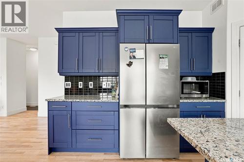 242 Pohorecky Street, Saskatoon, SK - Indoor Photo Showing Kitchen
