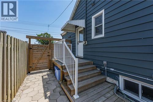 621 Tate Avenue, Hamilton, ON - Outdoor With Exterior