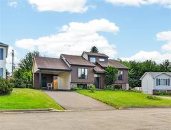 78 Woodstone CRES Moncton, NB E1G 1W1