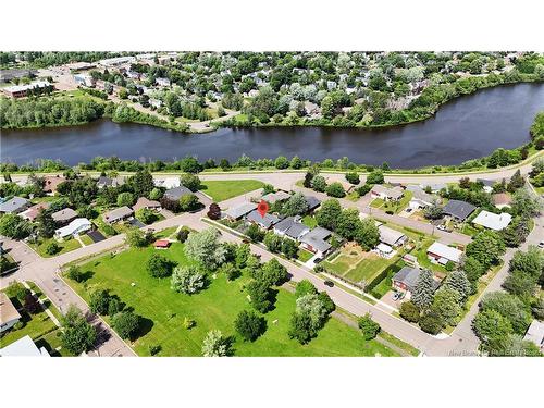 127 Coronation Dr, Moncton, NB 