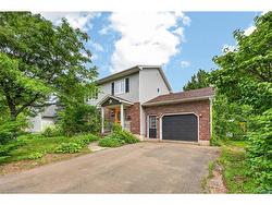 64 Bridlewood Moncton, NB E1G 2H2