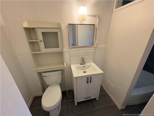 13-15 Corkery St, Saint John, NB - Indoor Photo Showing Bathroom