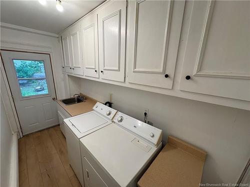 13-15 Corkery St, Saint John, NB - Indoor Photo Showing Laundry Room