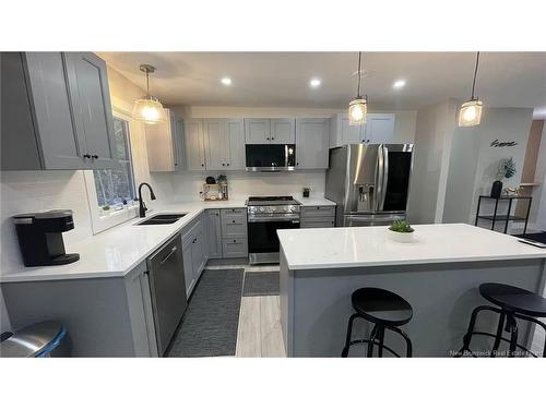 9 Greystone Dr, Quispamsis, NB 