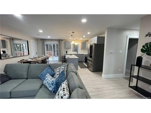 9 Greystone Dr, Quispamsis, NB 