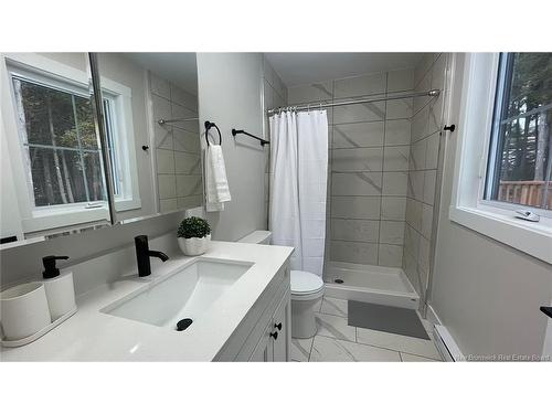 9 Greystone Dr, Quispamsis, NB 