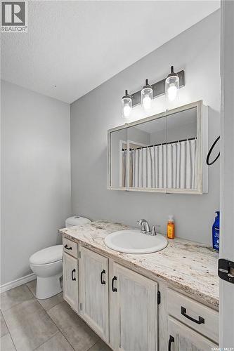 1791 Barton Drive, Prince Albert, SK - Indoor Photo Showing Bathroom