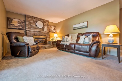 137 White Pine Crescent, Waterloo, ON - Indoor Photo Showing Living Room With Fireplace