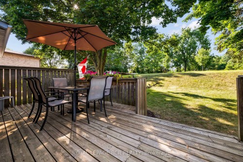 137 White Pine Crescent, Waterloo, ON - Outdoor With Deck Patio Veranda