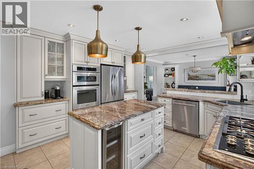 Everything you need - 4461 Tremineer Avenue, Burlington, ON - Indoor Photo Showing Kitchen With Upgraded Kitchen