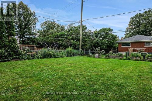 2038 Arch Street, Ottawa, ON - Outdoor