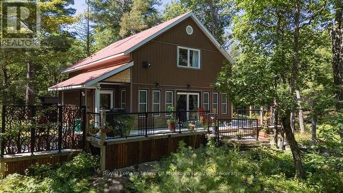 1075 LEONARD LAKE 2 ROAD  Muskoka Lakes (Monck (Muskoka Lakes)), ON P1L 0M5