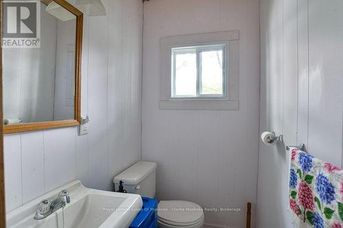 1053 Harrison Trail, Georgian Bay (Freeman), ON - Indoor Photo Showing Bathroom