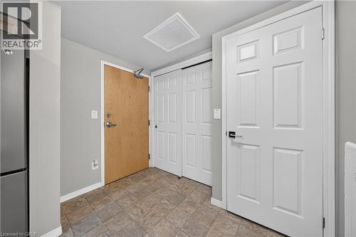 155 Water Street S Unit# 203, Cambridge, ON - Indoor Photo Showing Other Room