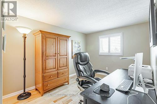 39 Bonnybank Court, Kitchener, ON - Indoor Photo Showing Other Room