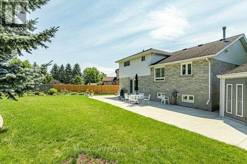 39 Bonnybank Court, Kitchener, ON - Outdoor
