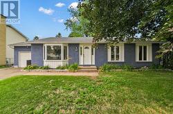 9 LEETOM CRESCENT Ottawa, ON K2J 1E3