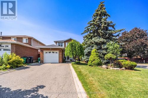 64 AURORA PLACE  Brampton, ON L6Z 2A8