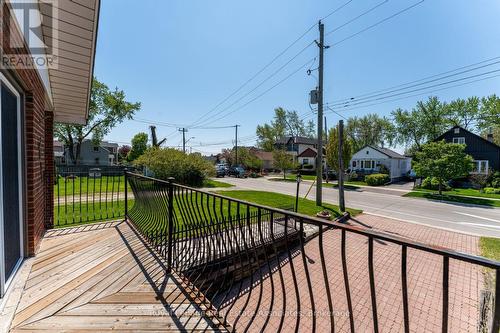 1069 Alexandra Avenue, Mississauga, ON - Outdoor