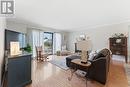 1069 Alexandra Avenue, Mississauga, ON  - Indoor Photo Showing Living Room 