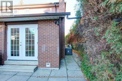 LOWER - 14 ANGUS DRIVE , Toronto, Ontario M2J 2X1 4