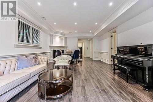 5 Westgrove Crescent, Toronto, ON - Indoor