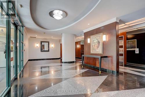511 - 238 Doris Avenue, Toronto, ON - Indoor Photo Showing Other Room