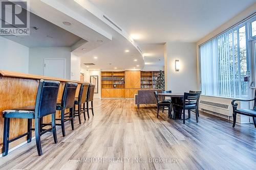 511 - 238 Doris Avenue, Toronto, ON - Indoor