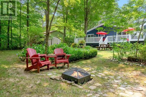 33 Oneida Crescent, Tiny, ON - Outdoor With Deck Patio Veranda