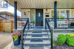 2408 Padstow Crescent, Mississauga ON L5J 2G4 - 