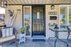 2408 Padstow Crescent, Mississauga ON L5J 2G4 - 