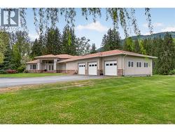 1200 Trans Canada Highway  Sicamous, BC V0E 2V0