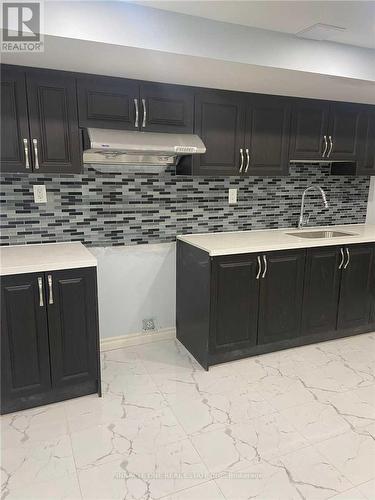 21 GOOD ROAD , Toronto, Ontario M1C 3W8 2