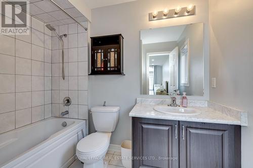 486 Silver Maple Road, Oakville, ON - Indoor Photo Showing Bathroom