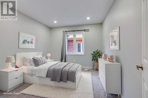 486 Silver Maple Road, Oakville, ON - Indoor Photo Showing Bedroom