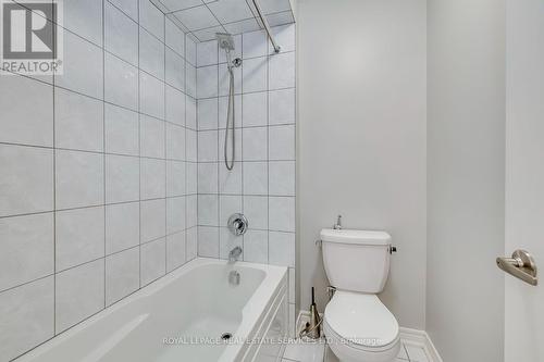486 Silver Maple Road, Oakville, ON - Indoor Photo Showing Bathroom